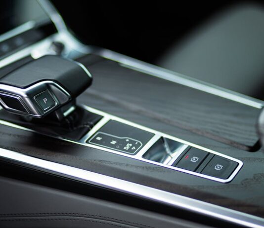 Who Owns Allison Transmission? Investor Insights Who Owns Allison Transmission?